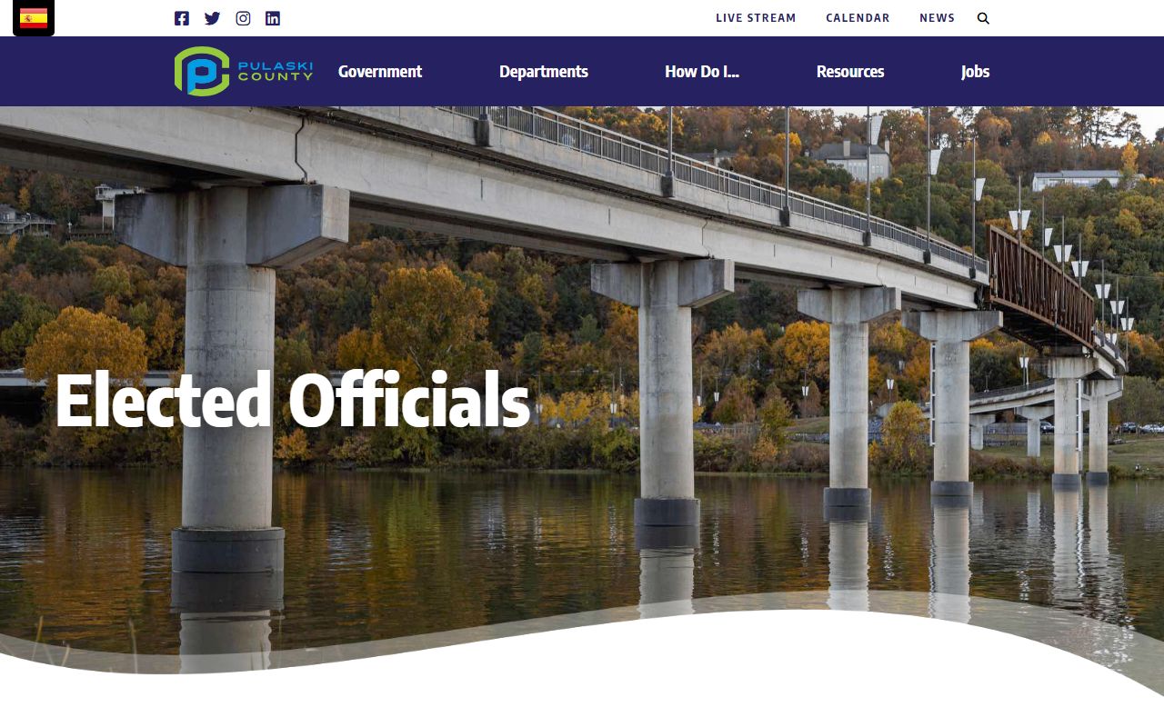 Pulaski County elected officials page listing court records contacts